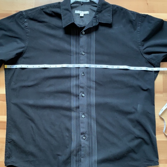 Geoffrey Beene button up shirt. XL 17-17 1/2 - Picture 6 of 9